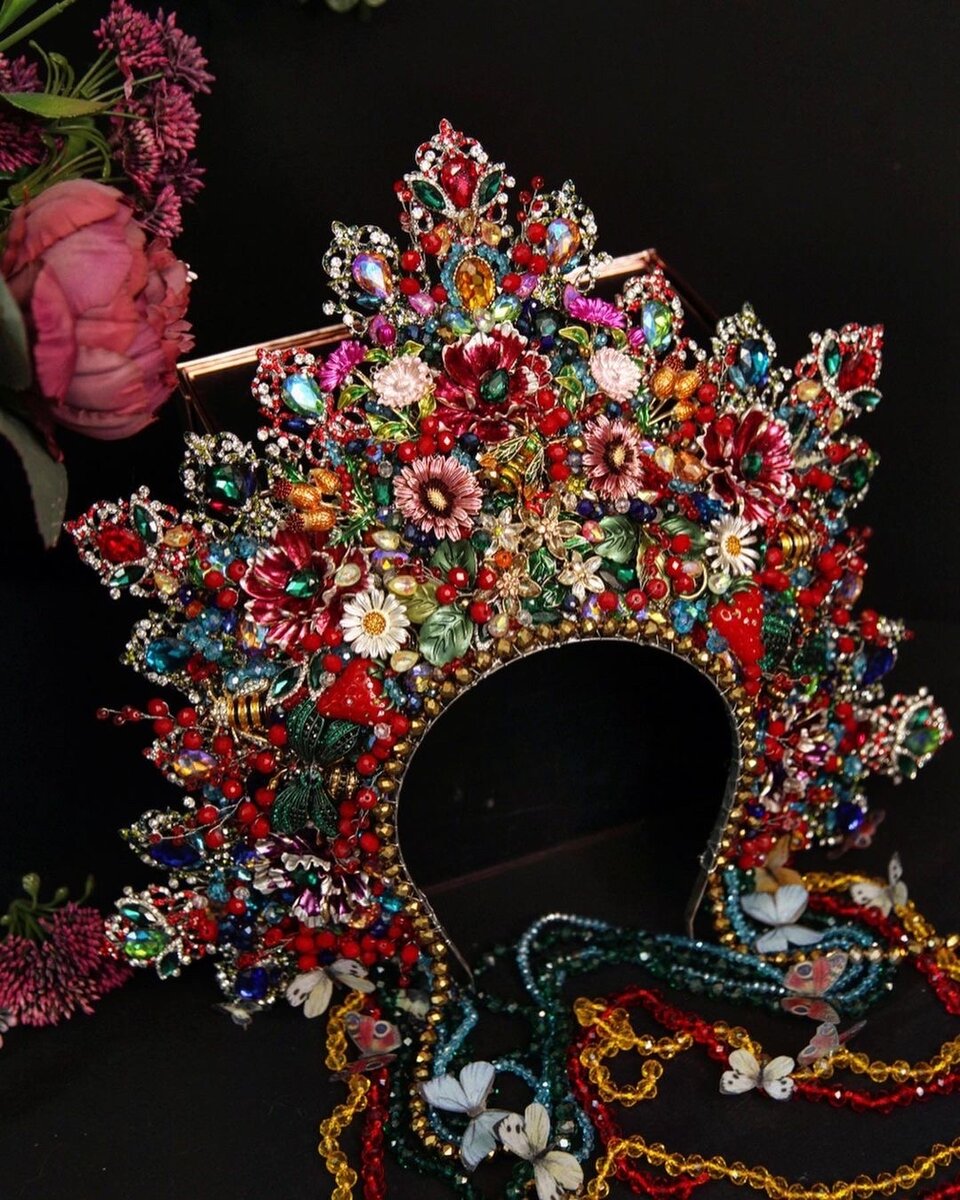 Русская корона кокошник
