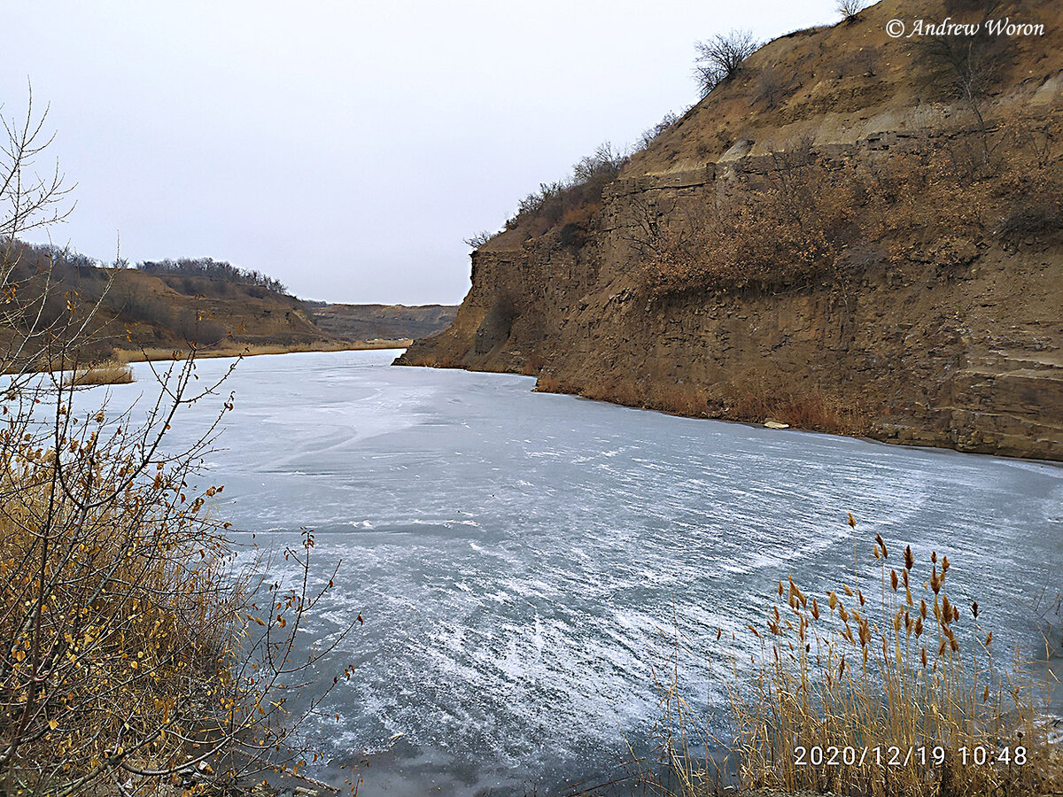 Замерзшее центральное озеро