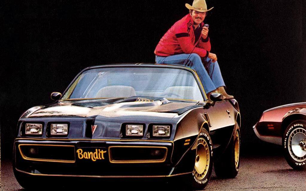 Pontiac Firebird "Смоки и Бандит"