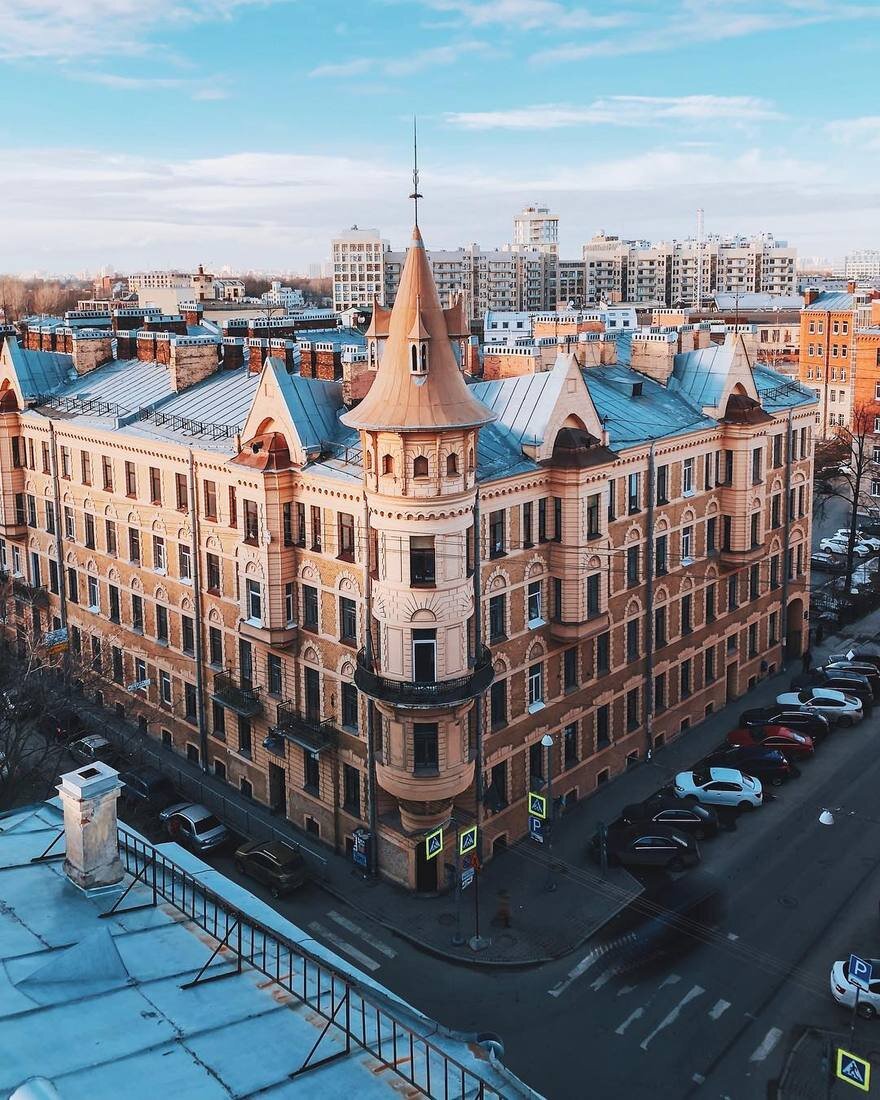 необычные дома в санкт петербурге