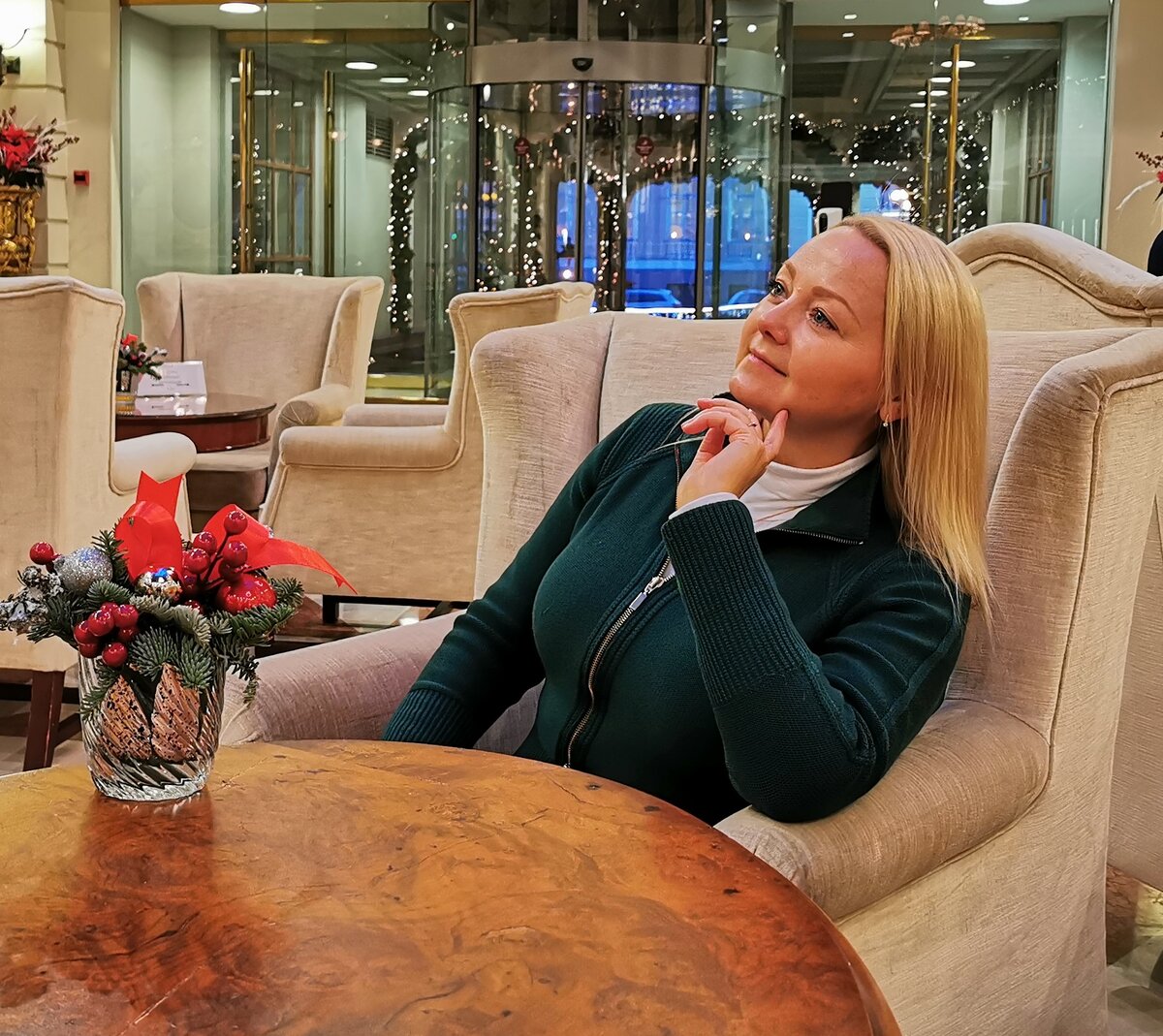 Жанна Швыдкая, писатель, автор книг "Огранка" и "Метаморфоза" декалогии "Гравитация жизни"