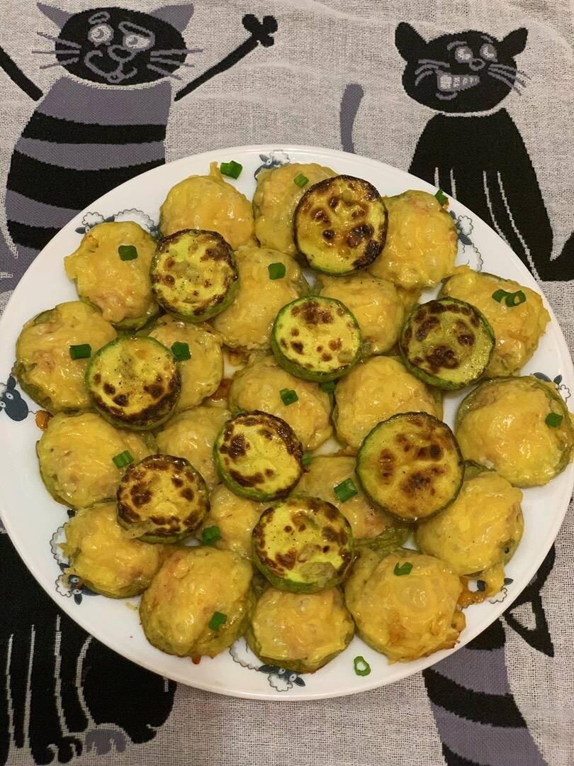 Кабачки, запеченные с сыром и пряными травами рецепт - Кавказская кухня: Закуски