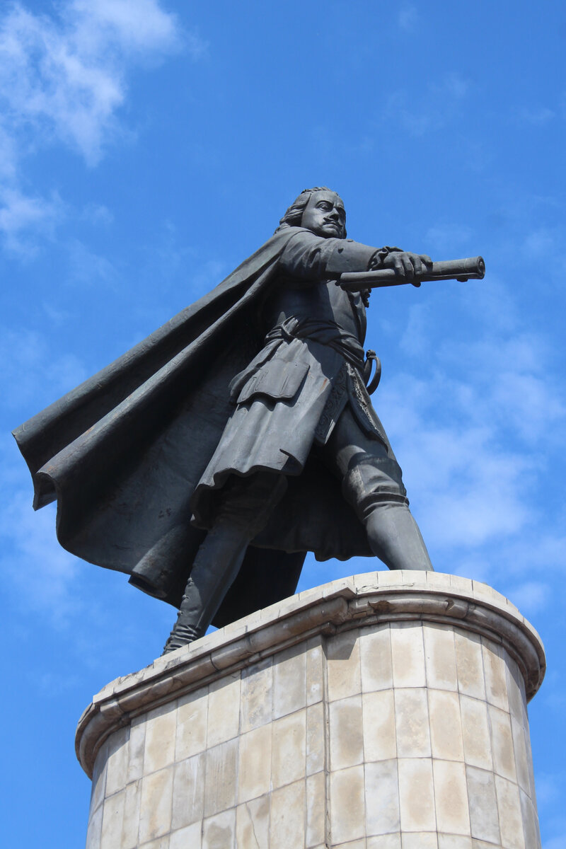 Петр Первый – основатель города