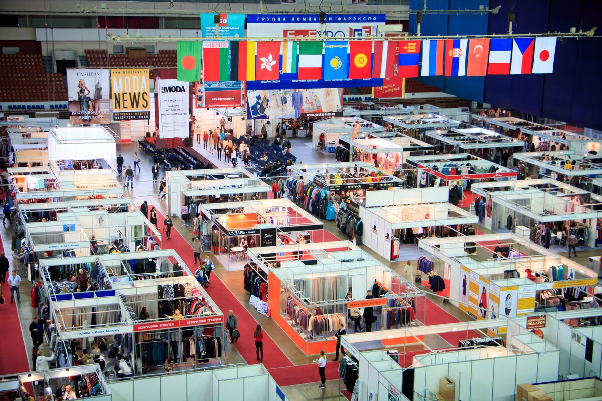 Выставка легкой промышленности