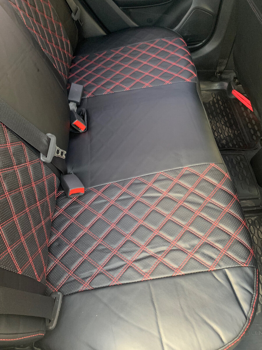 Задний ряд сидений