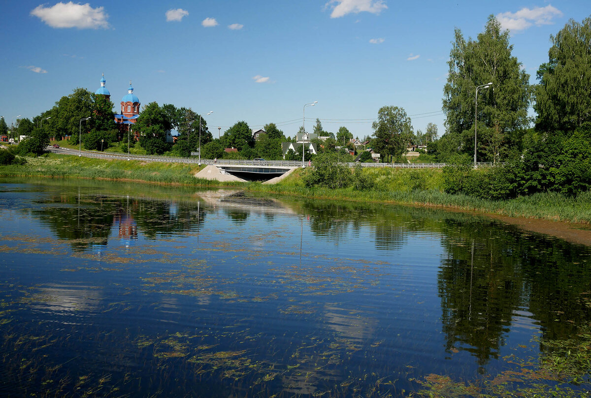 Загородный отдых в Рождествено неожиданно удивляет не только своими красивыми пейзажами слияниями двух рек, но и своей древней историей.-2