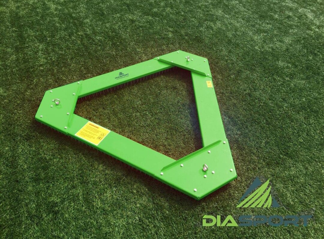 http://diasport24.ru/equipment/detail/shchetka-treugolnaya-diasport-a-1200/