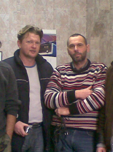 Вова слева.