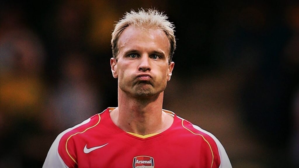 Деннис Бергкамп.