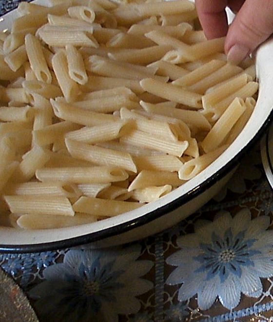 отварные макароны