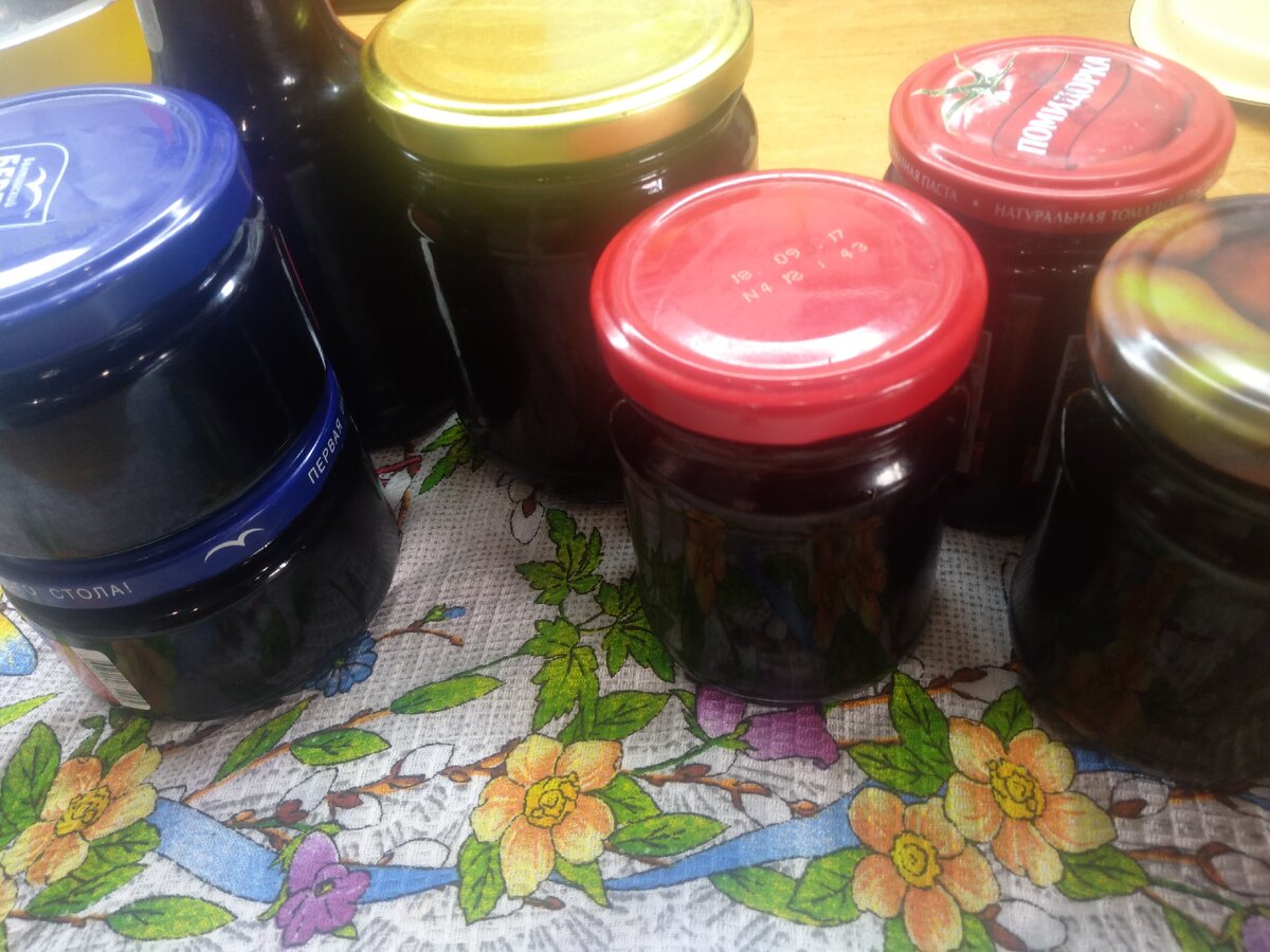 Первые баночки с вареньем в 2020 году.