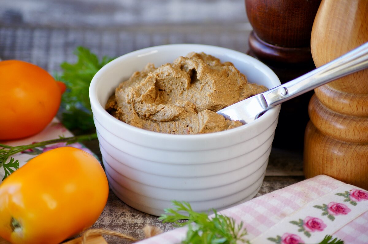 паштет из сала этикетка. можно ли паштет кормящей. паштет молдавский. паштет из куриной печени в баночках. пп печеночный паштет.