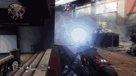 Фазовый сдвиг позволяет кратковременно переместиться в альтернативное пространство. Находясь в нём, вы не получаете урона. 