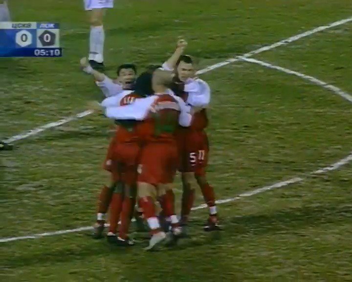 Только что Дмитрий Лоськов открывает счёт в матче.