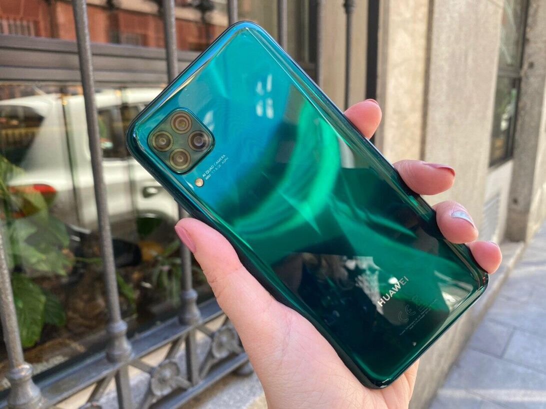 Huawei green. Смартфон Huawei p40 Lite. Huawei p40 Lite Green. Смартфон Huawei p40 Lite Crush. Huawei p40 Lite 6/128gb.