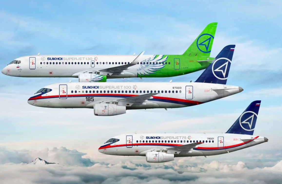 100new 95. Сухой Суперджет 100. SSJ-100 самолет. Суперджет 100 самолет. SSJ-100 («сухой Суперджет»)