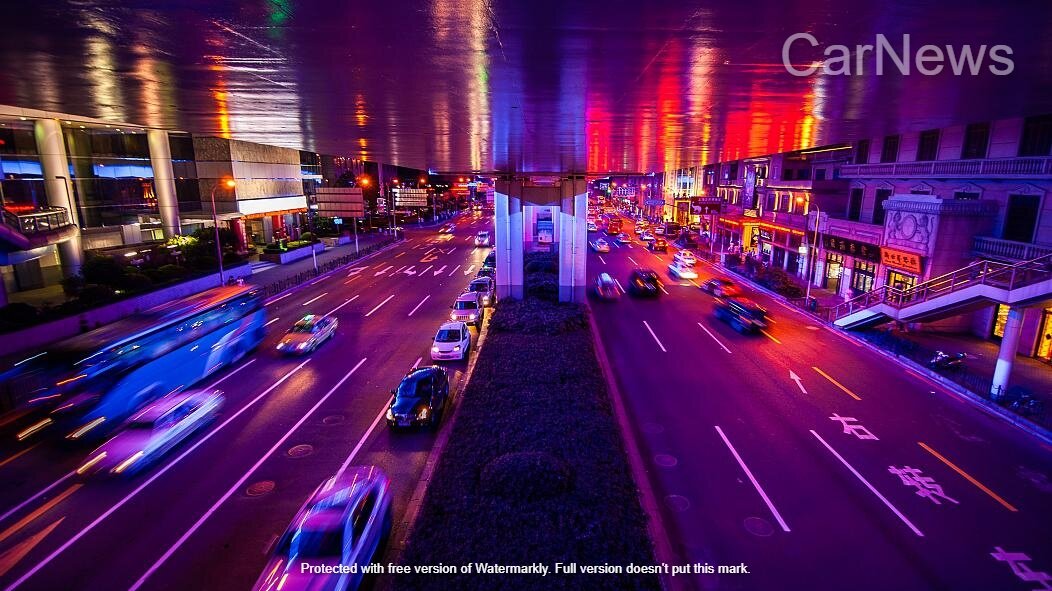 Крошечные автомобили предлагают решение для людей как в городах, так и в сельской местности Китая.Unsplash