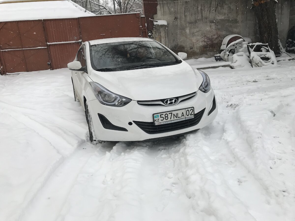 Hyundai Elantra 2014 г.в.
