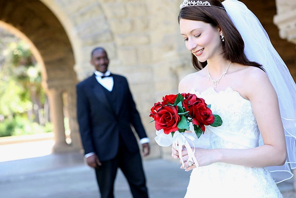 Консультация адвоката. Изображение взято с сервиса Яндекс.Картинки