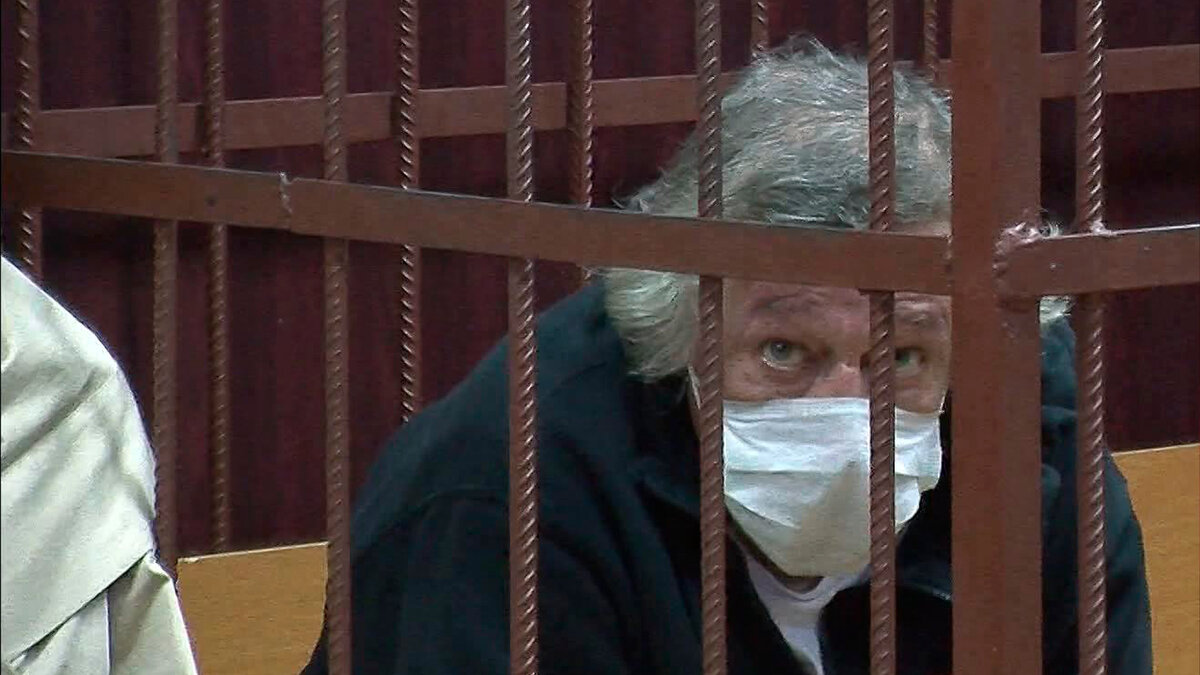 Михаил Ефремов