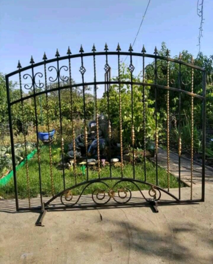 Ручная работа все по натуралу.....