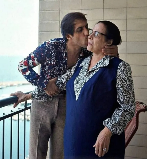 С мамой Джудиттой