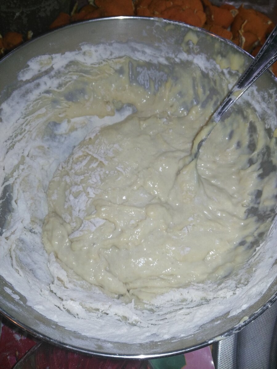 тесто не забивайте мукой, а то резина не вкусная