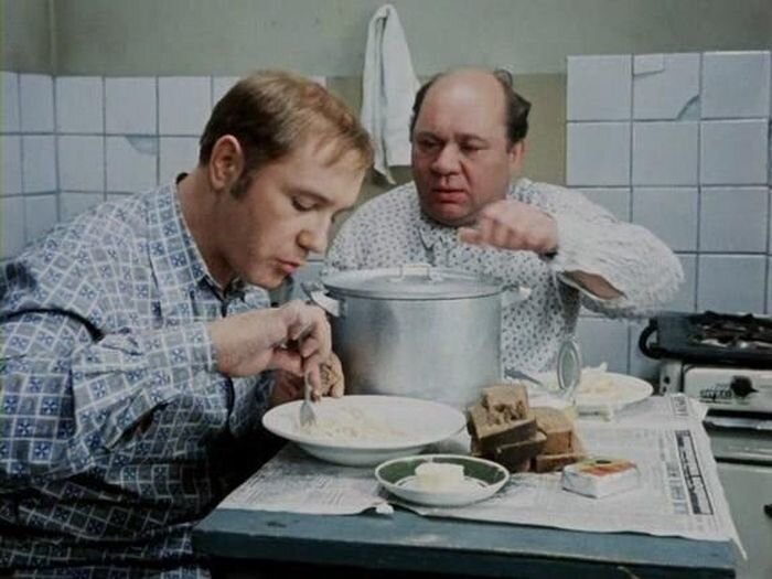 В "Афоне" Леонов играл роль штукатура