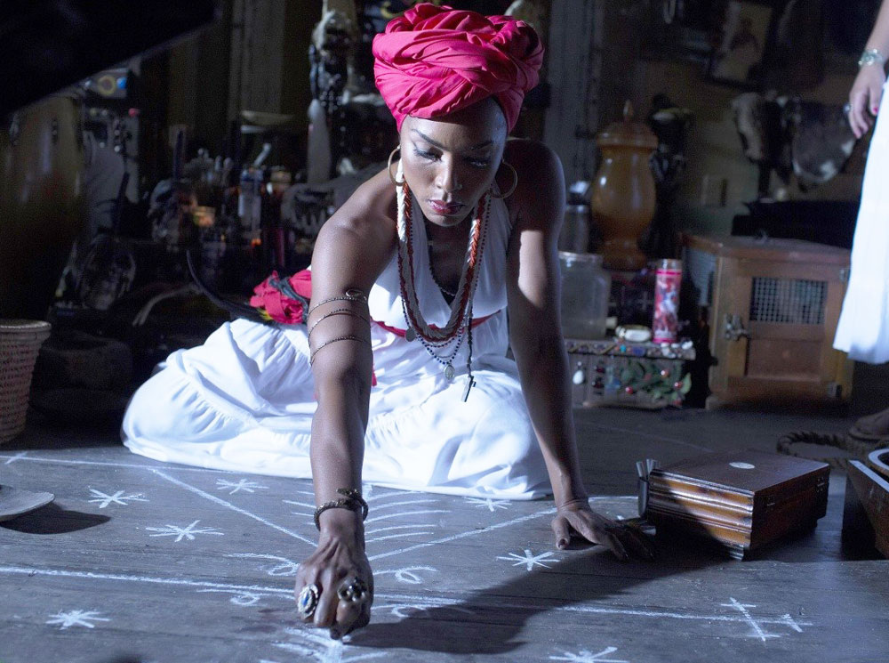 Кадр из сериала "Американская история ужасов"