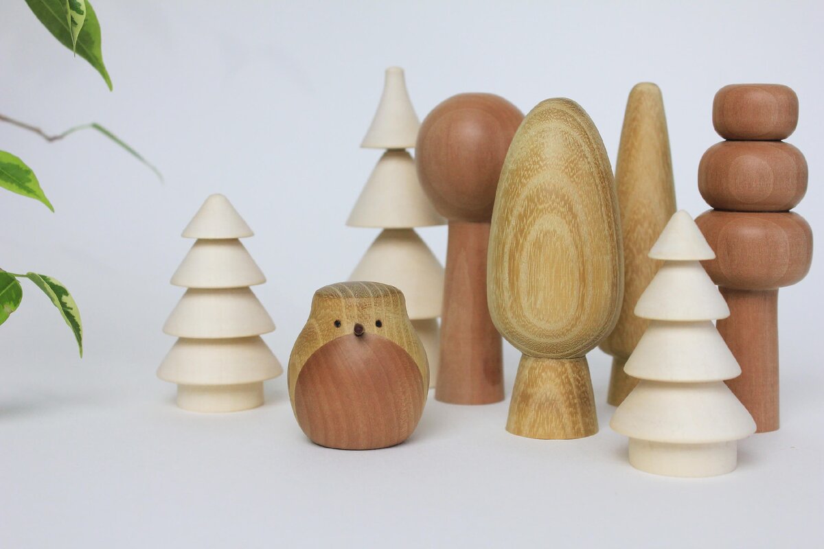 наши игрушки с натуральными цветами деревьев