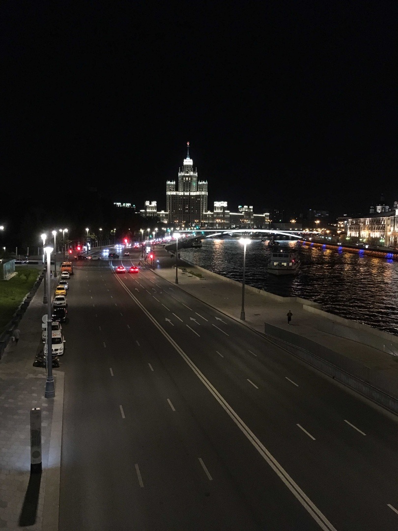 Фотография с одного из моих первых дней после переезда в Москву на учебу