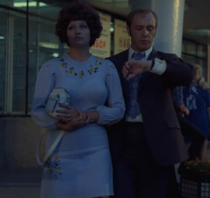 В октябре 1975 года на экраны вышла трагикомедия Георгия Данелии «Афоня», которая изначально подразумевалась в формате мрачной драмы, но Данелия не хотел, чтобы главного героя его фильма зритель...-6