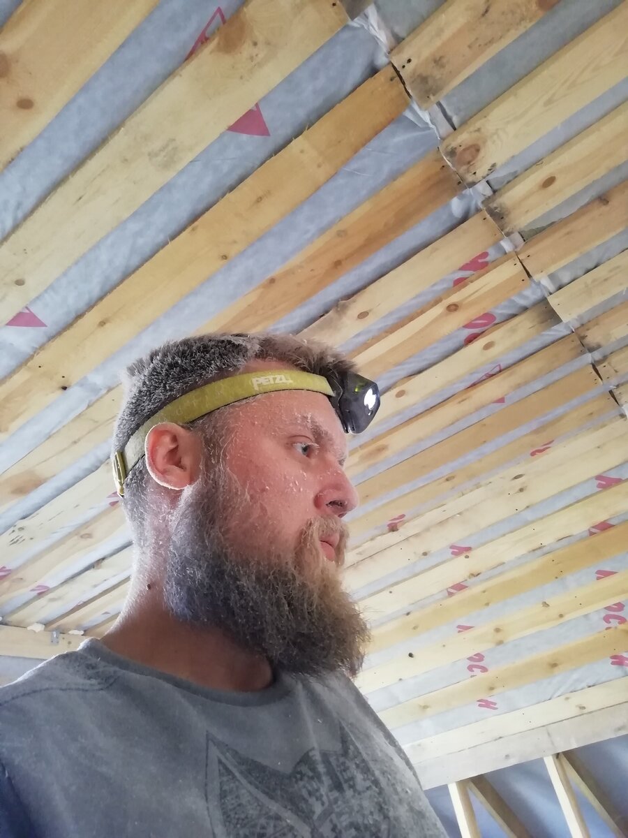 Мое фото. Утепляю дом