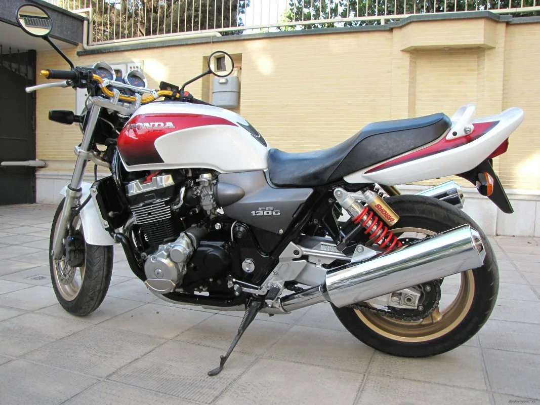 Honda cb1300 super Boldor