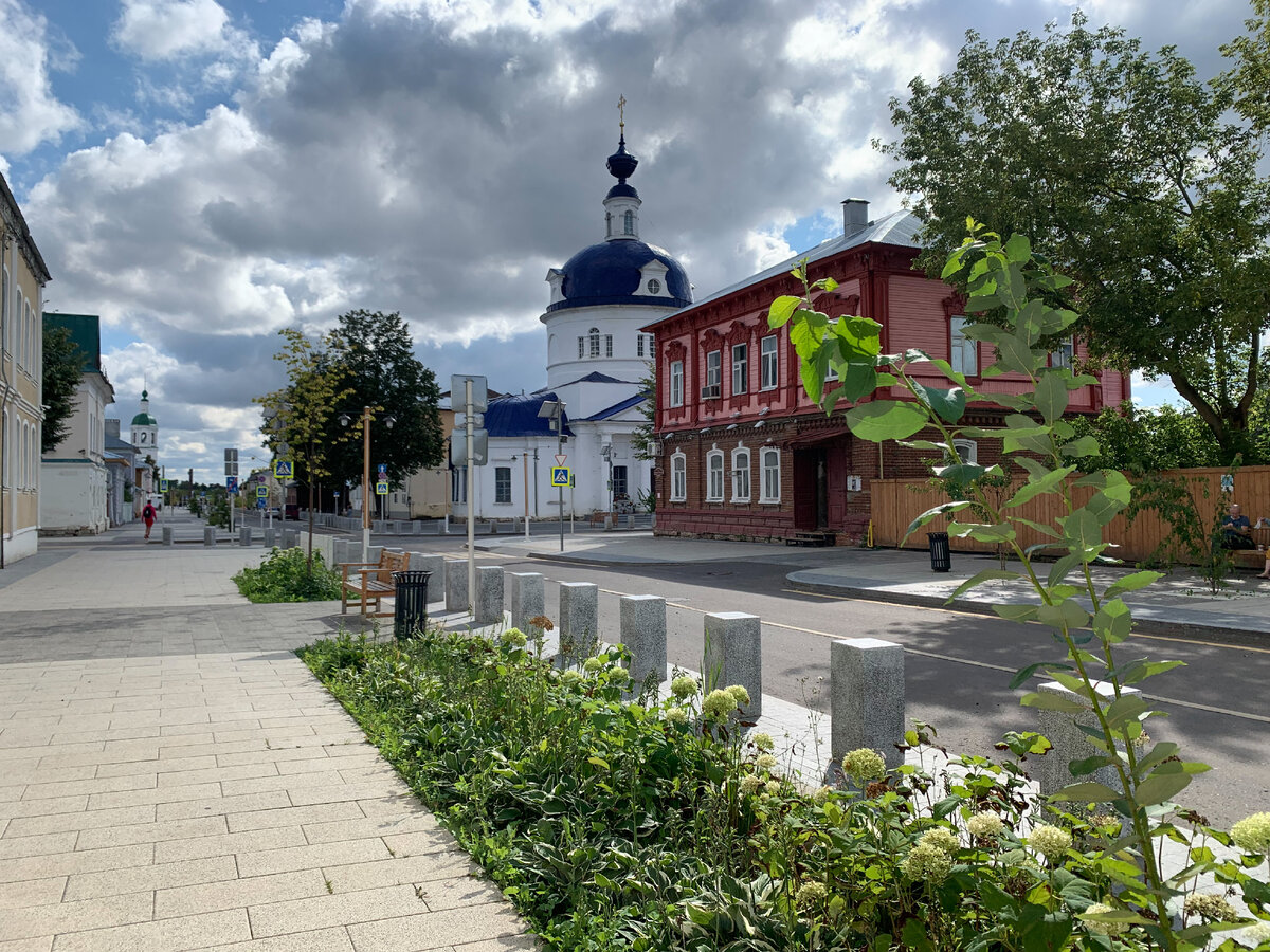 Зарайск - город неспешный. Кажется, что время здесь замедлилось. Фото автора