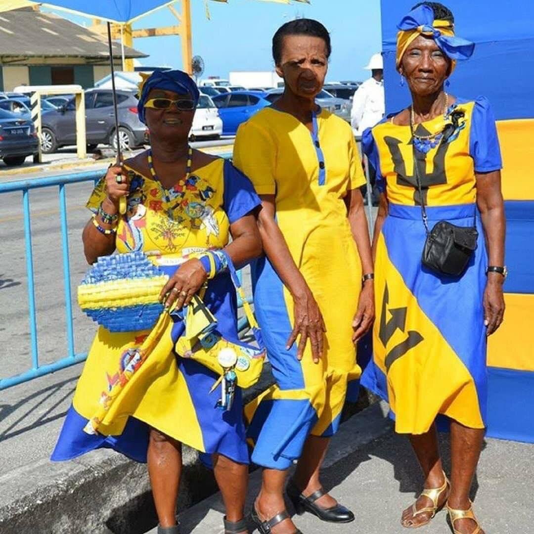 Барбадос флаг. Барбадос национальный костюм. Barbados флаг. Жители карибских островов. Жители Барбадоса.