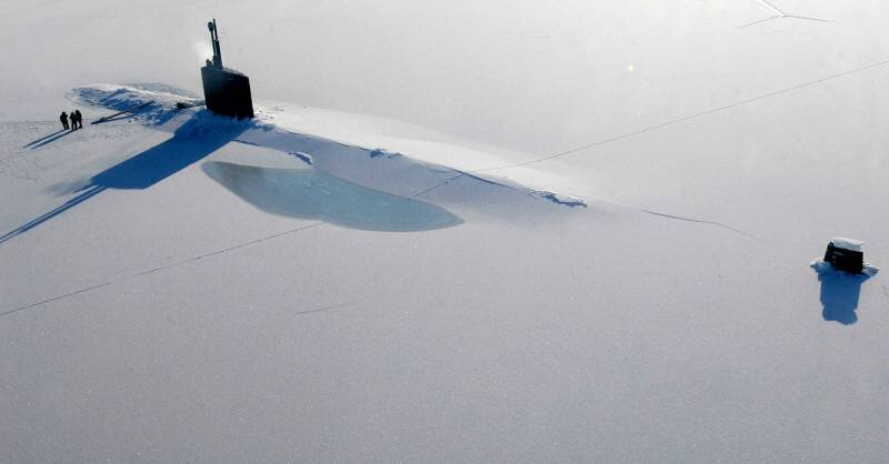 АПЛ USS Annapolis (SSN-760) ВМС США во время учений ICEX 2009. Фото Минобороны США