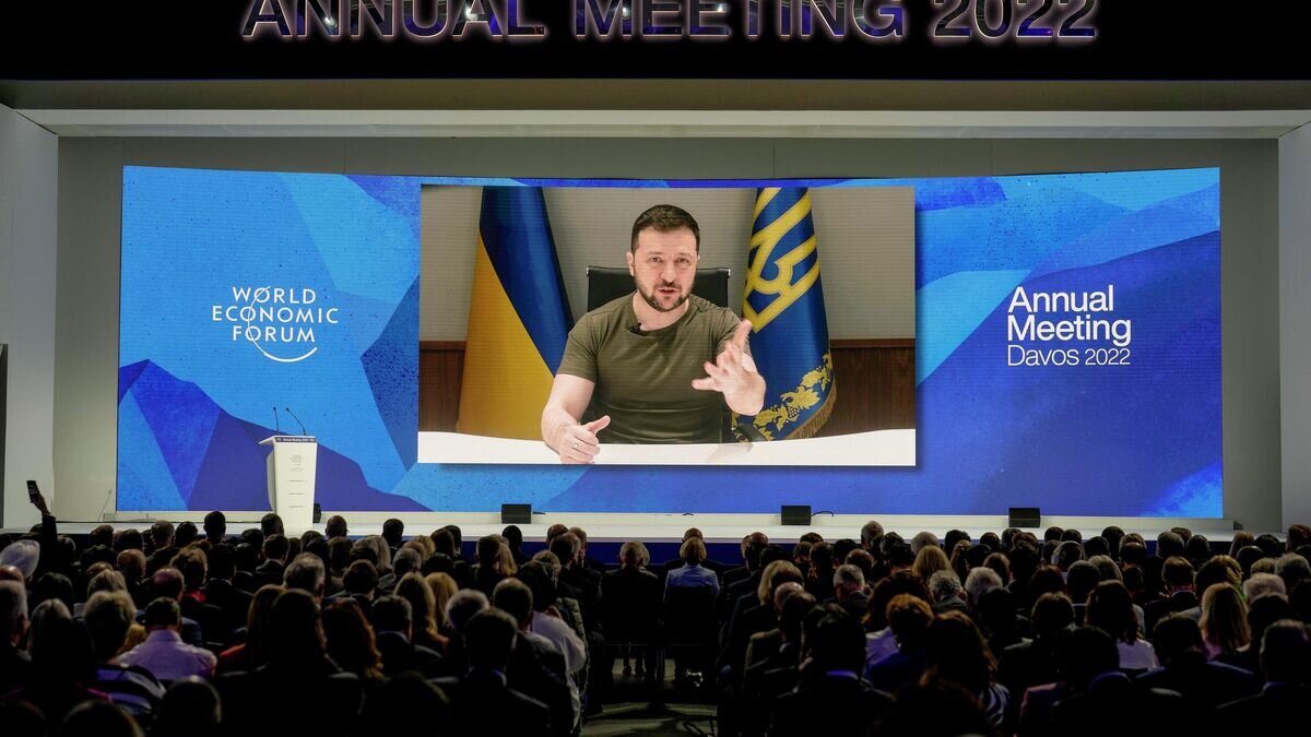    Выступление президента Украины Владимира Зеленского во время Всемирного экономического форума в Давосе© AP Photo / Markus Schreiber