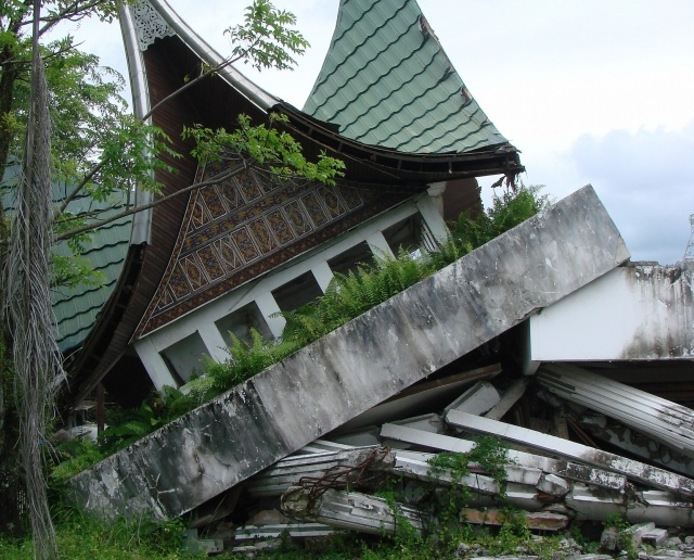    Землетрясение в Индонезии (cc) UCL Mathematical & Physical Sciences