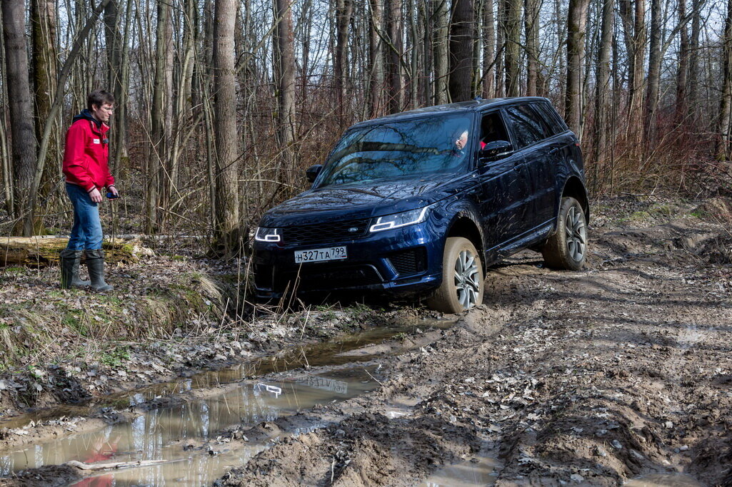 Кидает в колее range rover sport