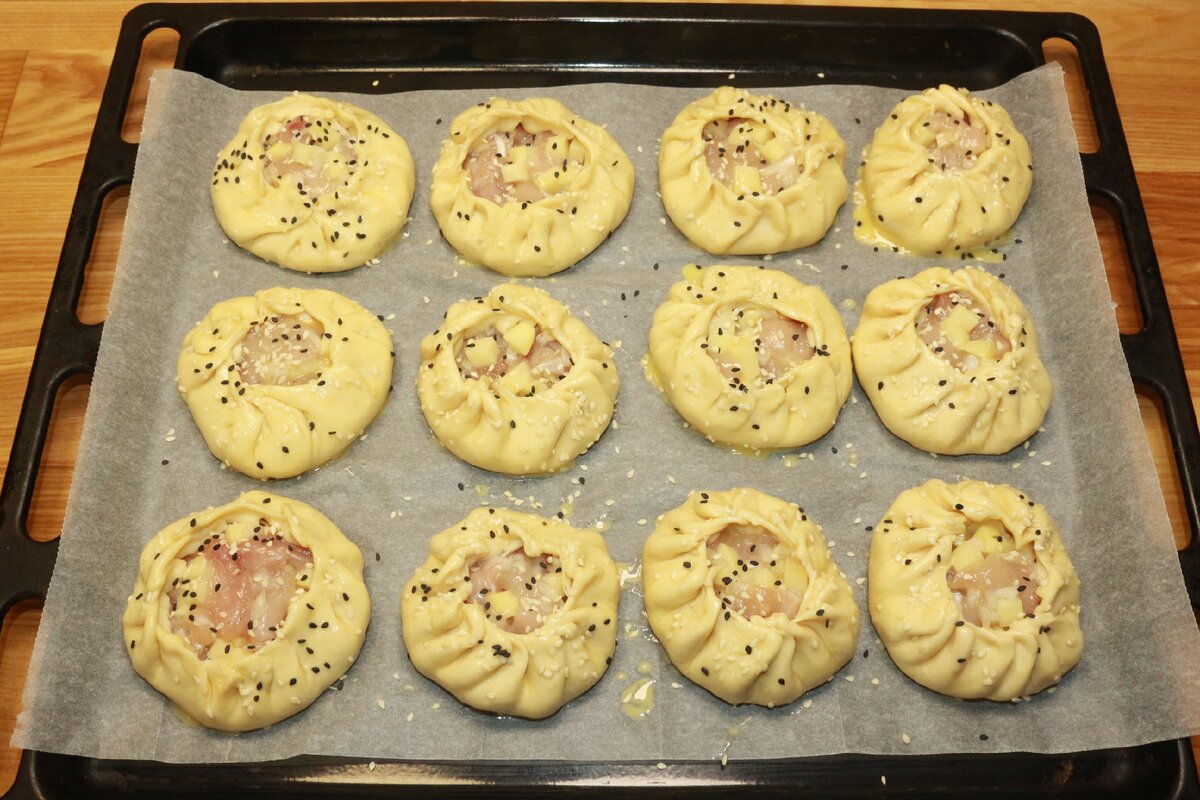 Пирожки из дрожжевого теста с фаршем в духовке рецепт с фото пошаговый