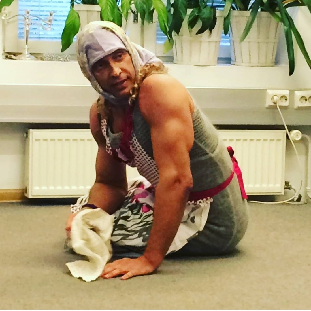 "В половых -то делах я соображаю.." (Тарзан)