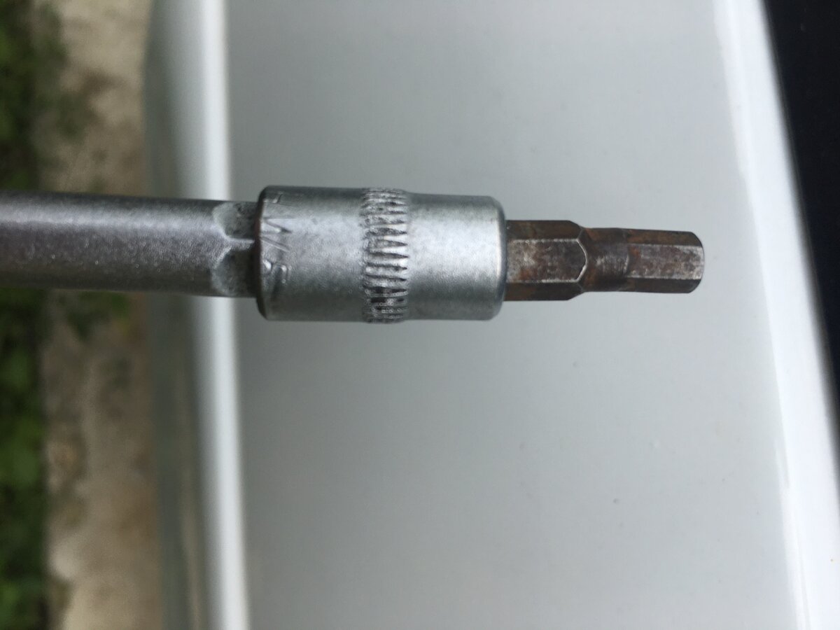 головка 1/4 бита torx 25 дело техники