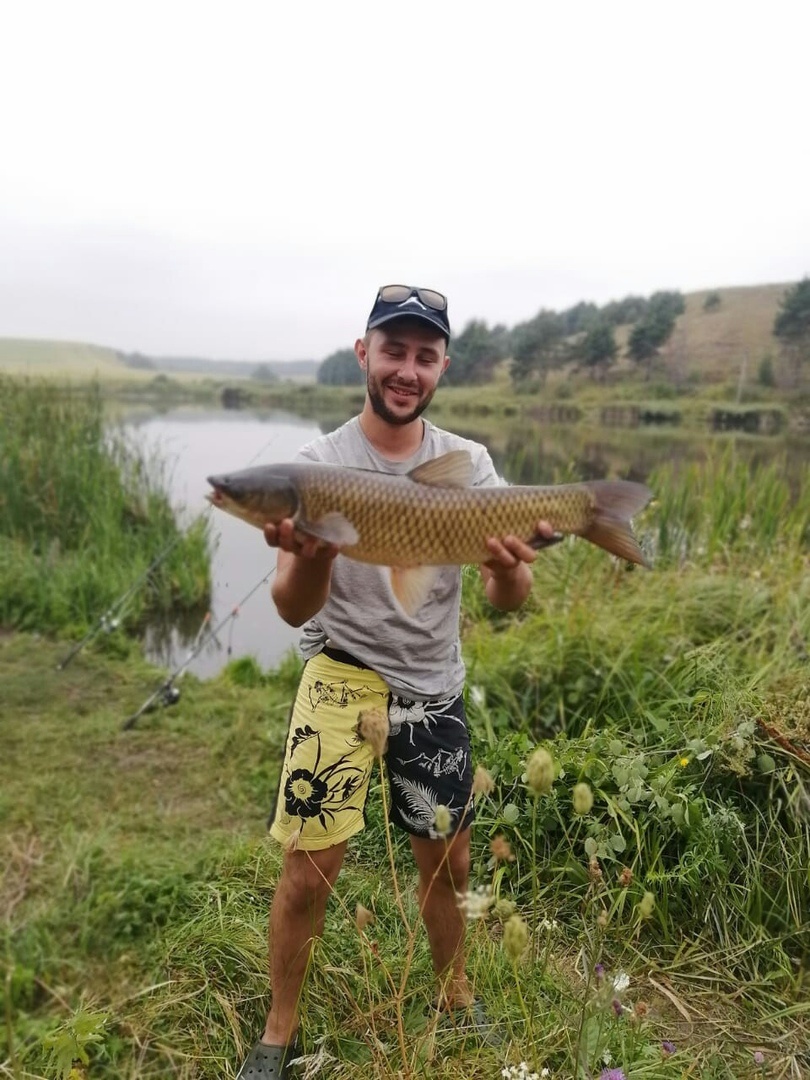 А вот и я с красавцем амуром.