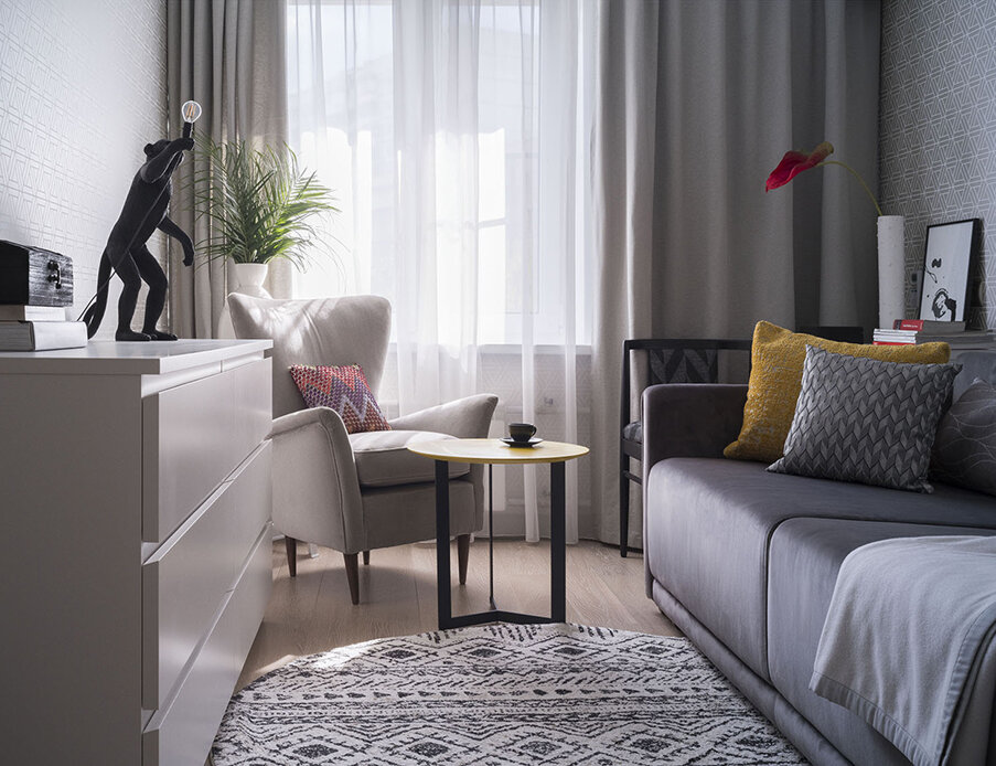 Автор дизайн-проекта Анна Смолякова. Окно может быть не арочное, а прямоугольное горизонтальное. И в гостиной иногда спят на диване. Прочие обстоятельства те же. Что меняется? Крутите галерею, чтобы рассмотреть все в подробностях ▶️