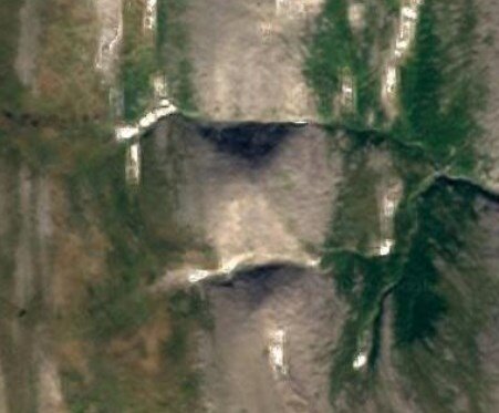 Чем не пирамида Атлантов?