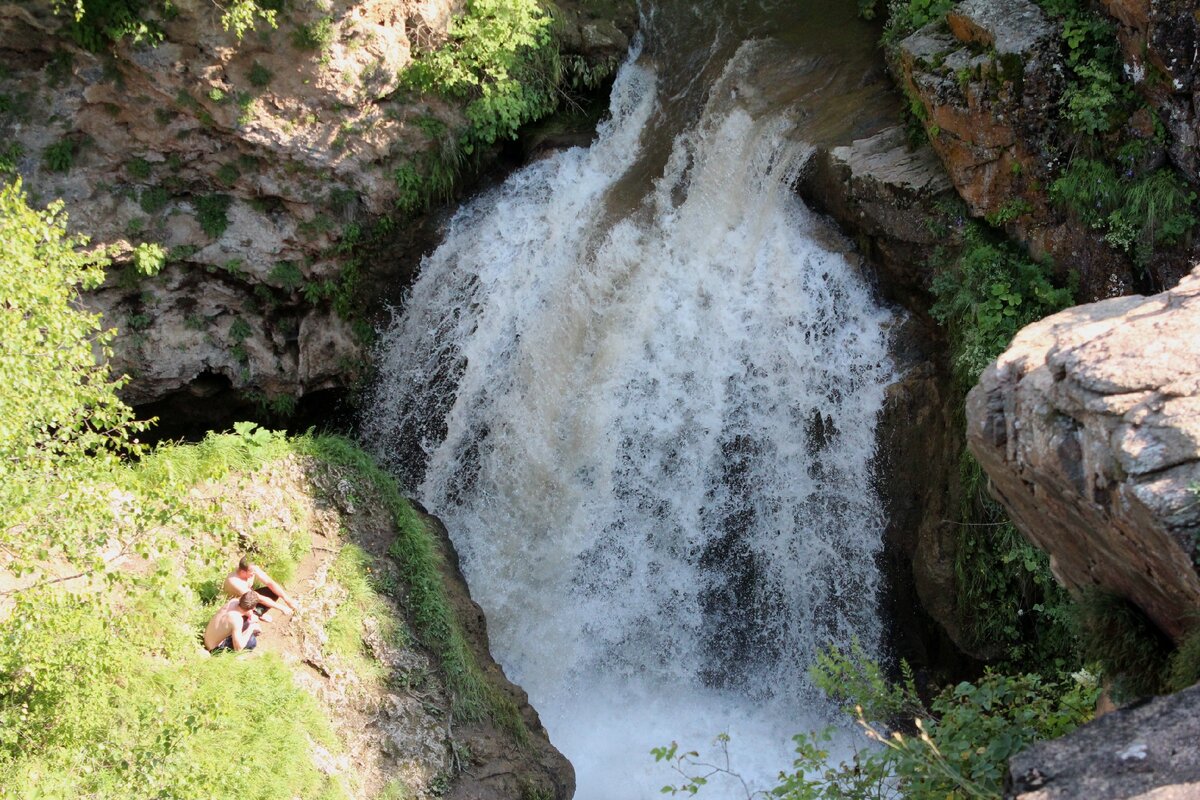 Жемчужный водопад Кисловодск