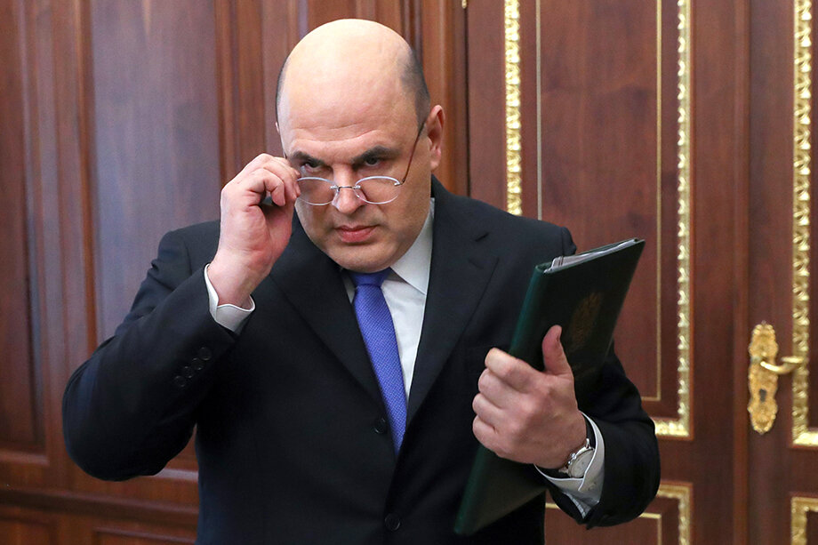 Ещё будучи главой ФНС, Михаил Мишустин грезил о создании большой базы данных россиян, но тогда он представлял такой реестр в качестве инструмента для налогового администрирования.
Фото: Михаил Климентьев/пресс-служба президента РФ/ТАСС