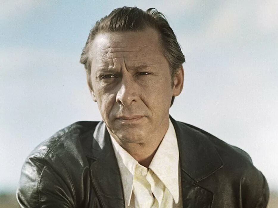 Олег Ефремов  Фото из интернета