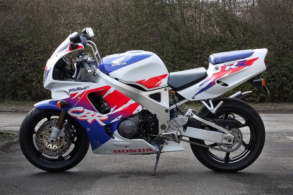 Honda Fireblade 1992 года